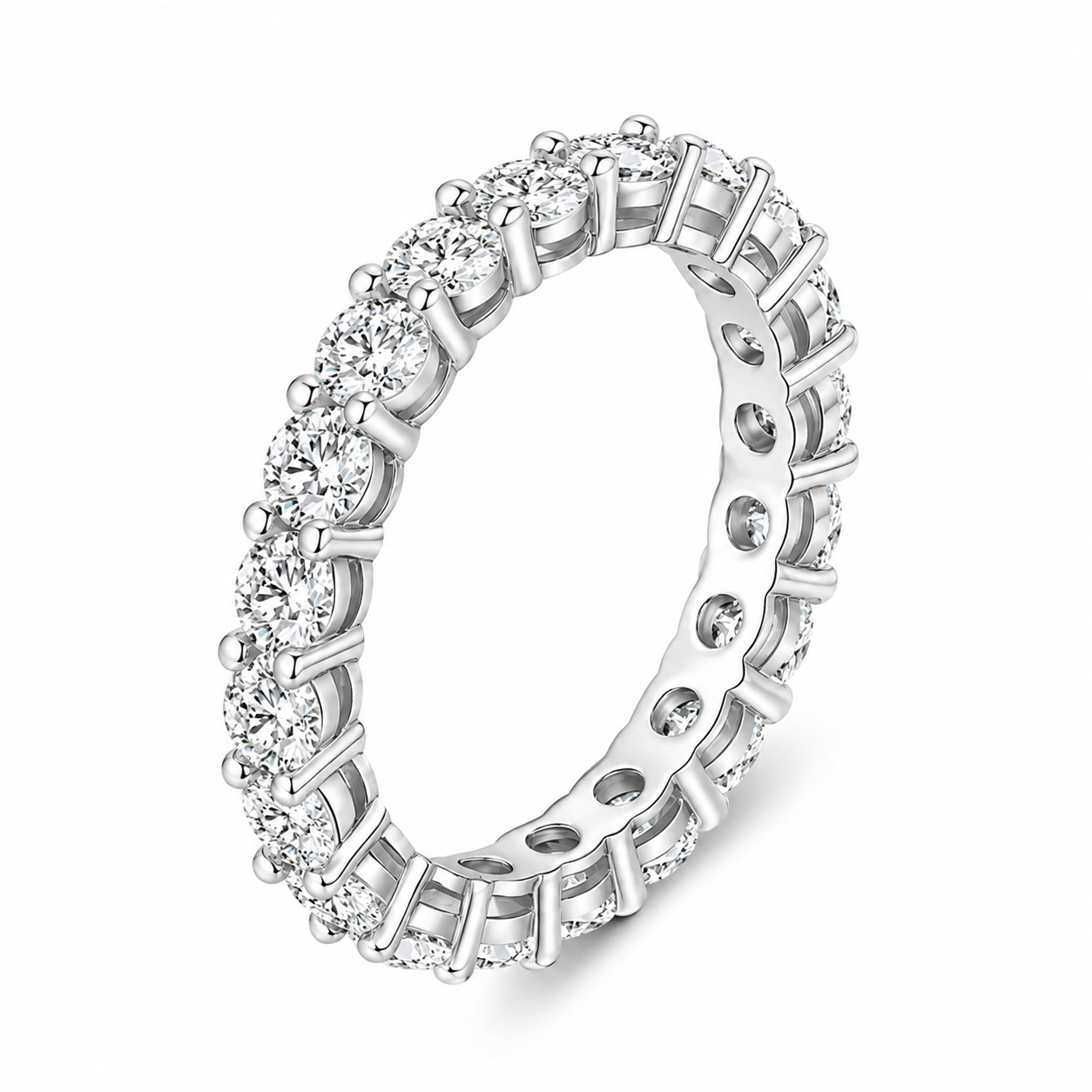 Eternity moissanite